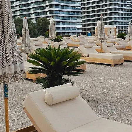 Vista Del Mar Mamaia