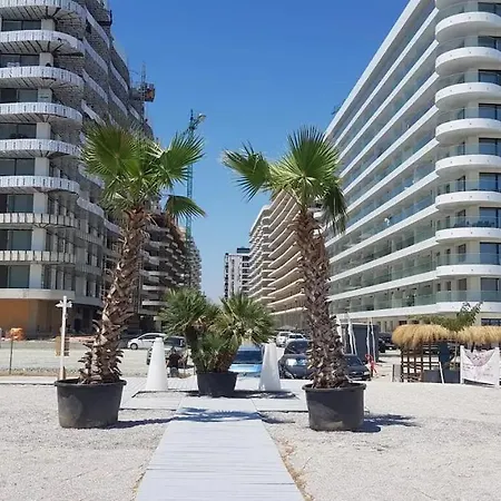 Vista Del Mar